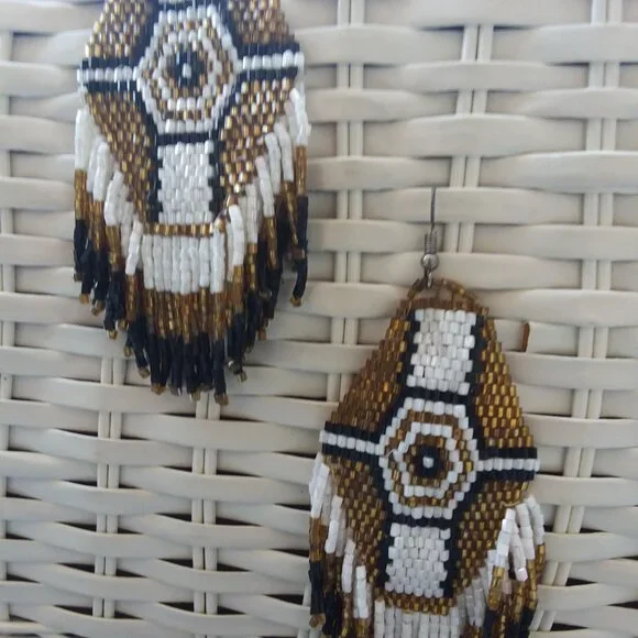 Native American  hand-beaded earrings with fringe detail - Picture 2 of 3